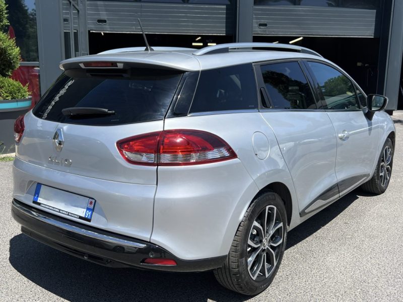 RENAULT CLIO 4 IV PHASE 2 ESTATE / BREAK INTENS 1.5 DCI 95 Cv 1ERE MAIN / 11 900 Kms - GARANTIE 1 AN