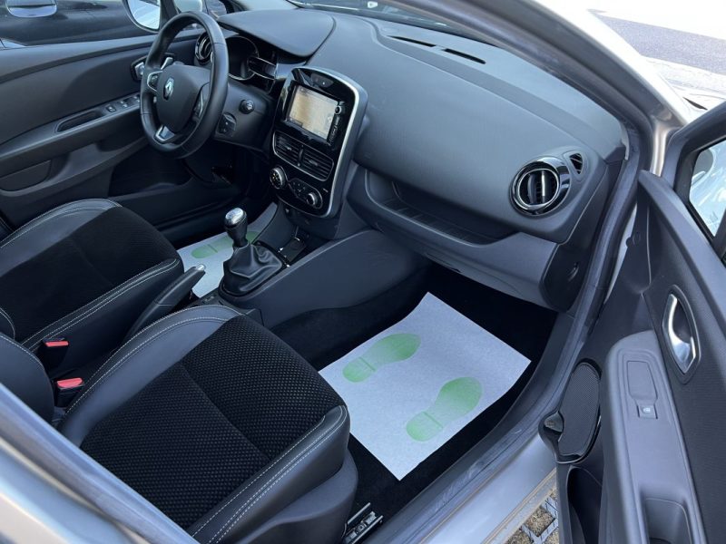 RENAULT CLIO 4 IV PHASE 2 ESTATE / BREAK INTENS 1.5 DCI 95 Cv 1ERE MAIN / 11 900 Kms - GARANTIE 1 AN
