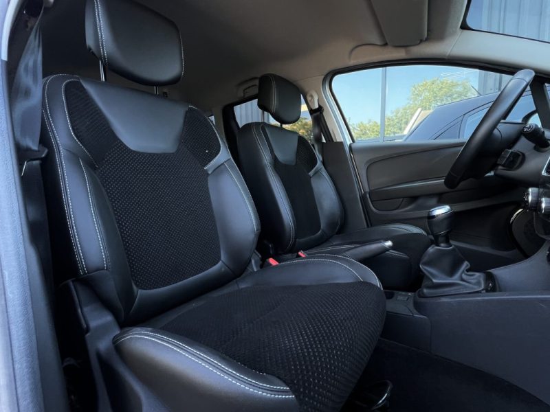 RENAULT CLIO 4 IV PHASE 2 ESTATE / BREAK INTENS 1.5 DCI 95 Cv 1ERE MAIN / 11 900 Kms - GARANTIE 1 AN