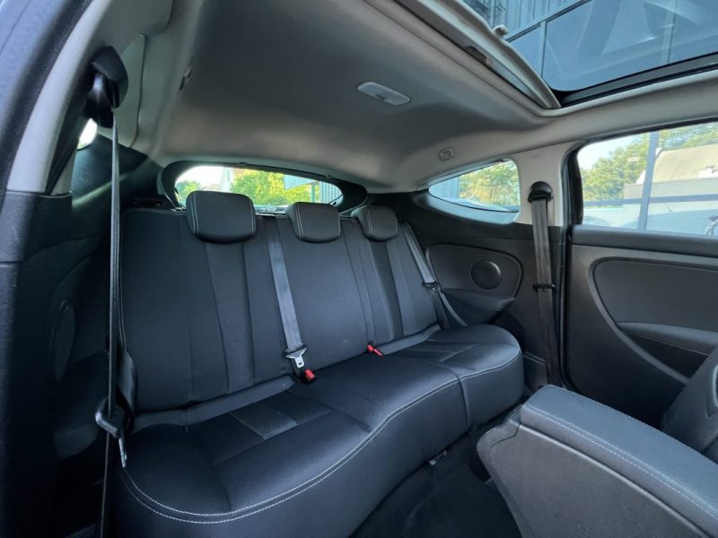 RENAULT MEGANE 3 III COUPE 1.4 TCE 130 Cv PREMIERE MAIN TOIT PANORAMIQUE CRIT AIR 1 - GARANTIE 1 AN