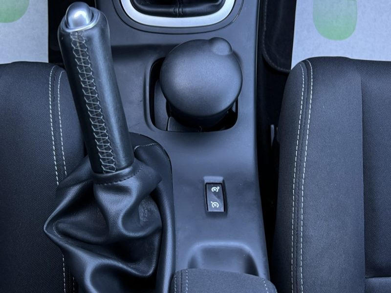 RENAULT MEGANE 3 III COUPE 1.4 TCE 130 Cv PREMIERE MAIN TOIT PANORAMIQUE CRIT AIR 1 - GARANTIE 1 AN