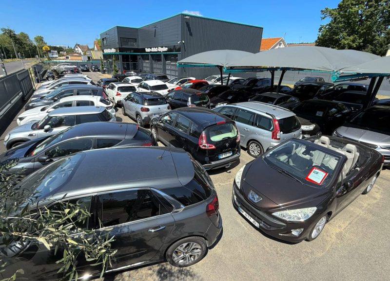 RENAULT MEGANE 3 III COUPE 1.4 TCE 130 Cv PREMIERE MAIN TOIT PANORAMIQUE CRIT AIR 1 - GARANTIE 1 AN