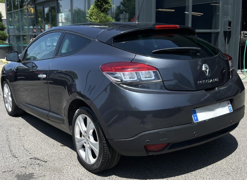 RENAULT MEGANE 3 III COUPE 1.4 TCE 130 Cv PREMIERE MAIN TOIT PANORAMIQUE CRIT AIR 1 - GARANTIE 1 AN