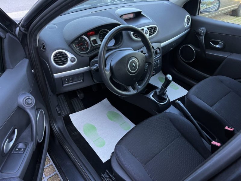 RENAULT CLIO 3 III ESTATE / BREAK 1.5 DCI 85 Cv - GARANTIE 1 AN