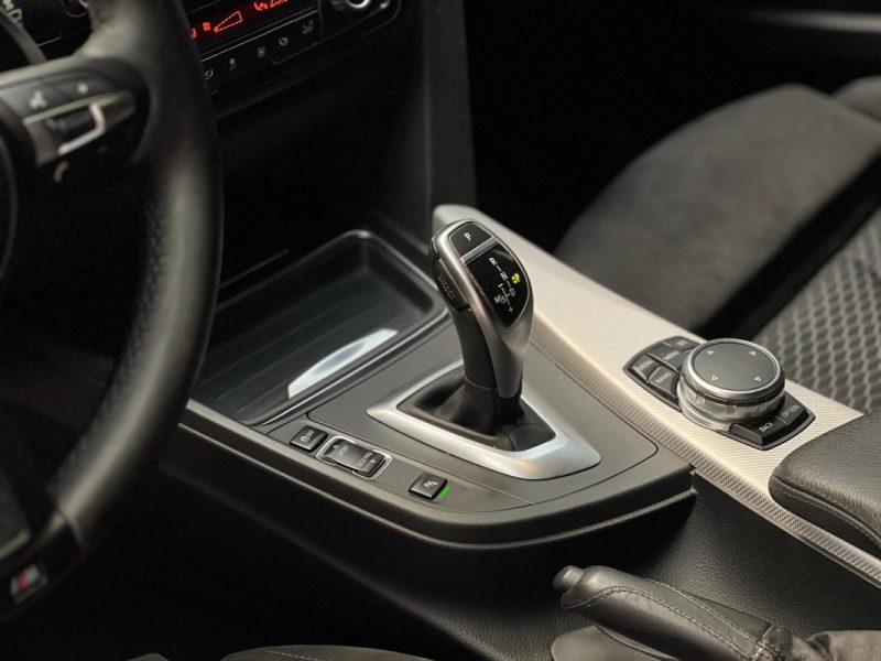 BMW SERIE 3 330D 258CH M SPORT