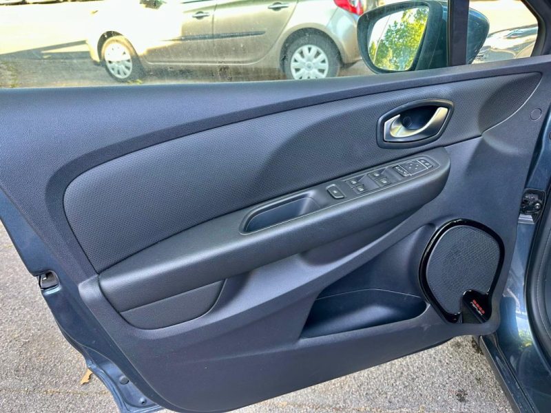 RENAULT CLIO IV 2019