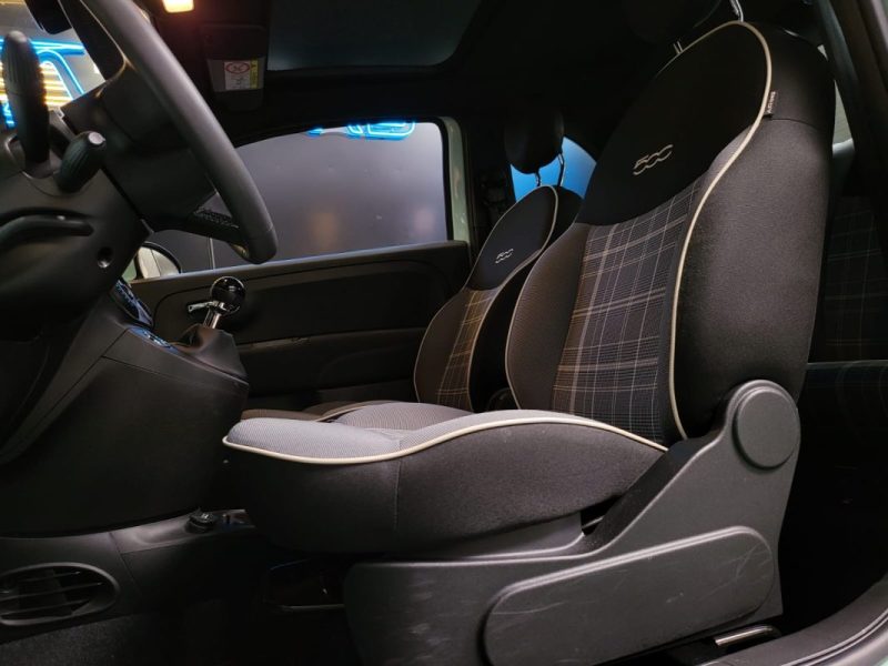 FIAT 500 1.0 70CH LOUNGE APPLE CARPLAY / TOIT PANORAMIQUE / 1ER MAIN / ENTRETIEN FIAT 