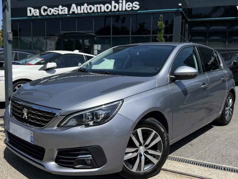 PEUGEOT 308 II PHASE 2 ALLURE 1.2 130 Cv BOITE AUTO EAT8 / APPLE & ANDROID 29 900 km - GARANTIE 1 AN