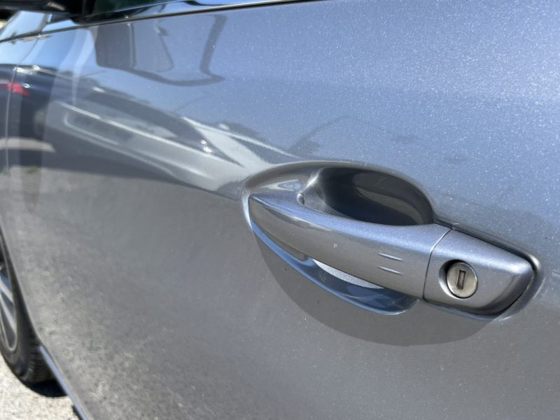 PEUGEOT 308 II PHASE 2 ALLURE 1.2 130 Cv BOITE AUTO EAT8 / APPLE & ANDROID 29 900 km - GARANTIE 1 AN