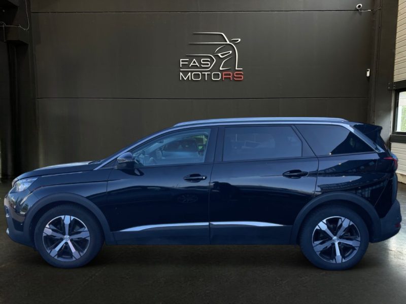 PEUGEOT 5008 2019
