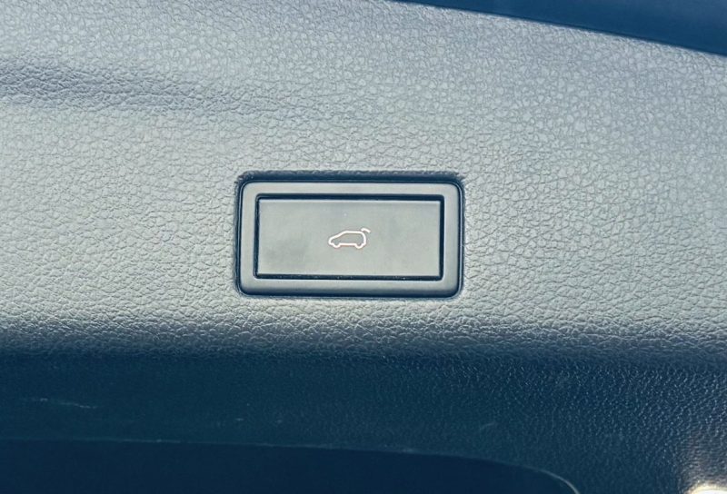 VOLKSWAGEN SHARAN 2,0 TDI 150 DSG 7PLACES+TOUTES OPTIONS+GARANTIE 6MOIS