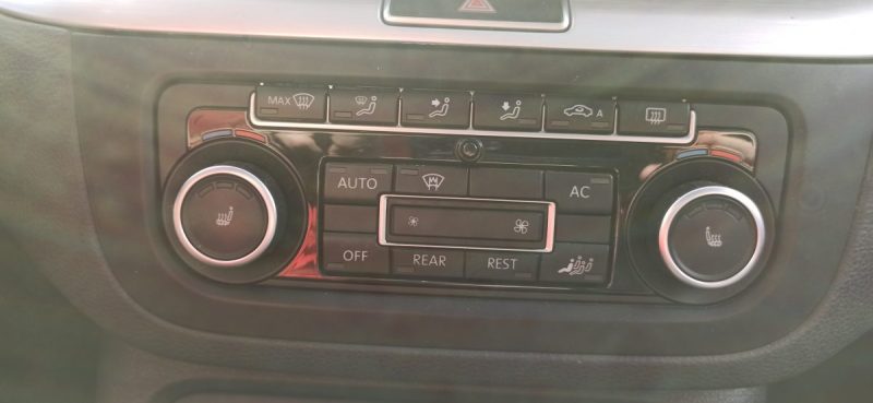 VOLKSWAGEN SHARAN 2.0 TDI 140CV 4x4 CARAT 7PL