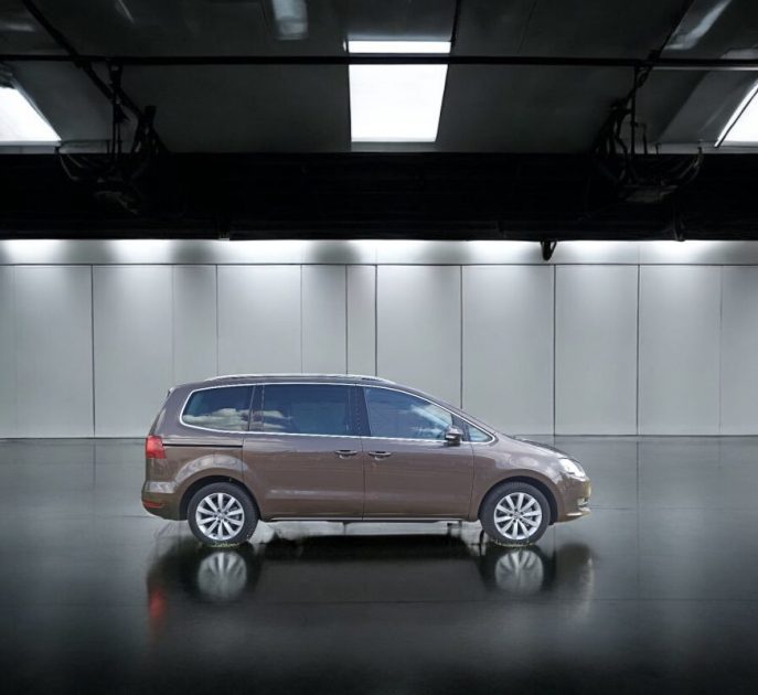 VOLKSWAGEN SHARAN 2.0 TDI 140CV 4x4 CARAT 7PL