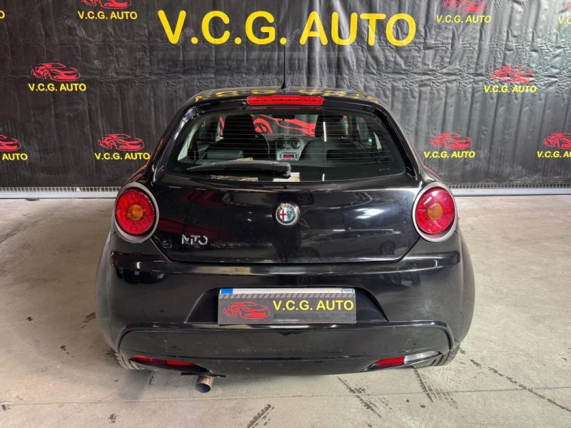 ALFA ROMEO MITO 1.3 JTD 90 Distinctive 