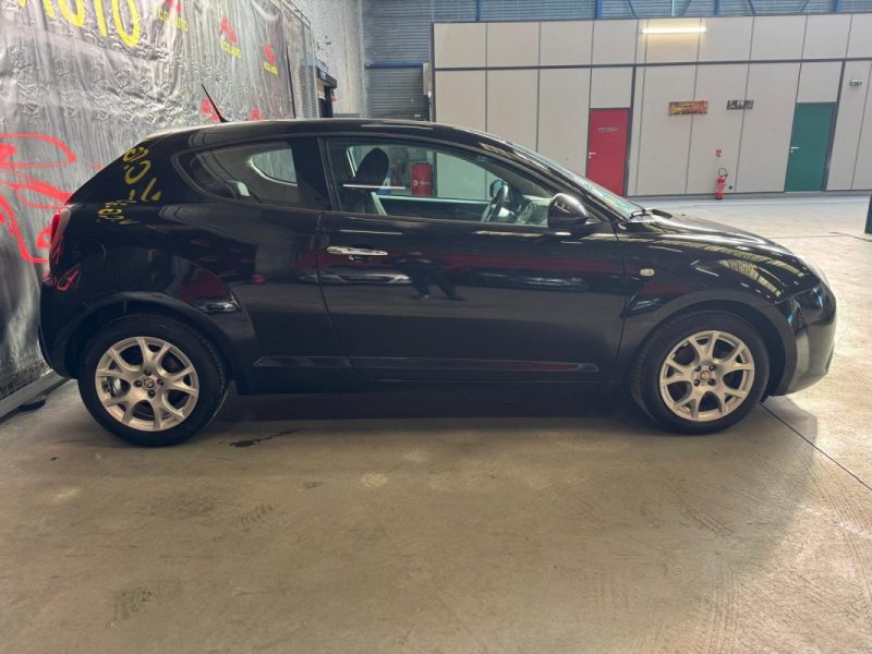 ALFA ROMEO MITO 1.3 JTD 90 Distinctive 