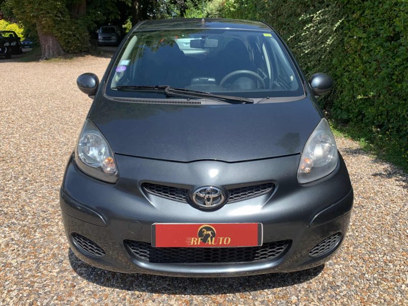 TOYOTA AYGO (_B1_) 0001