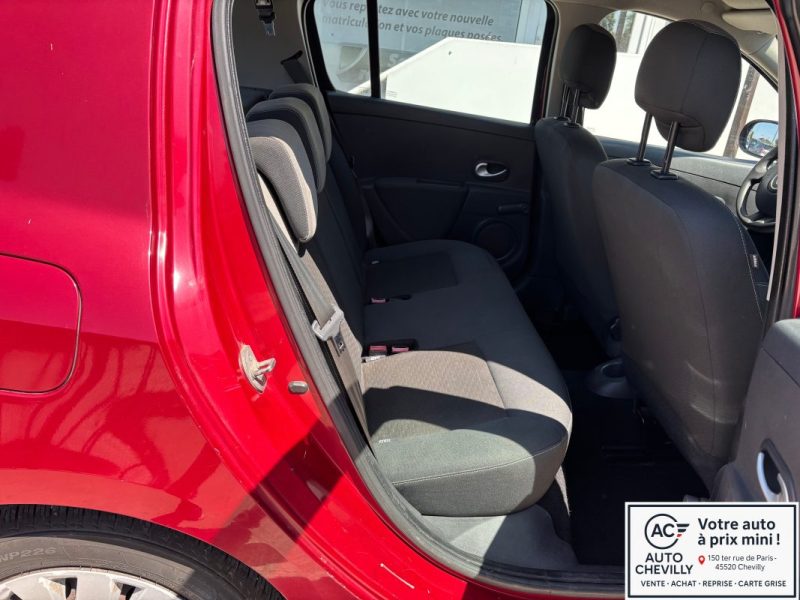 RENAULT CLIO III AUTHENTIQUE 1.5 DCI 70