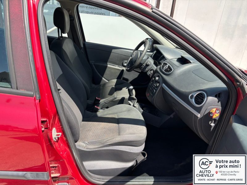 RENAULT CLIO III AUTHENTIQUE 1.5 DCI 70