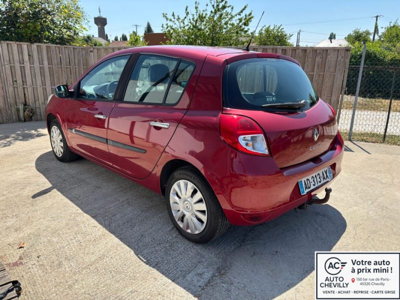 RENAULT CLIO III AUTHENTIQUE 1.5 DCI 70