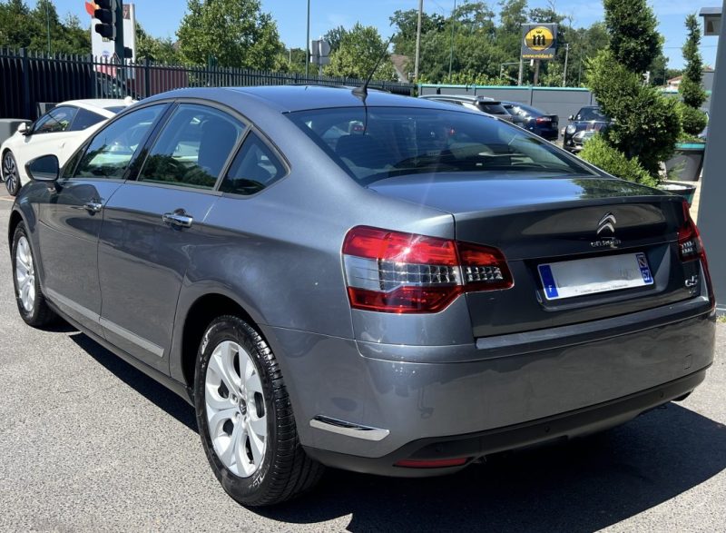 CITROEN C5 II PHASE 2 1.6 E HDI 115 Cv BOITE AUTOMATIQUE GPS / 15 805 KMS REELS - GARANTIE 1 AN