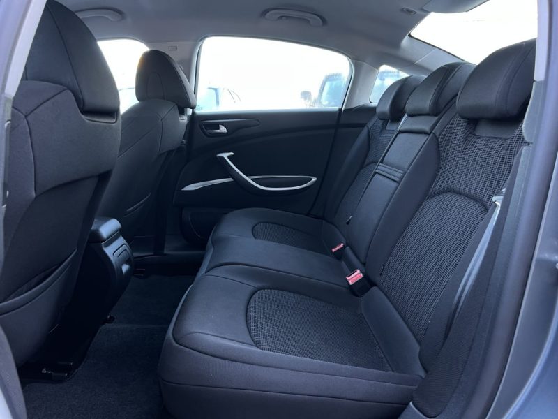 CITROEN C5 II PHASE 2 1.6 E HDI 115 Cv BOITE AUTOMATIQUE GPS / 15 805 KMS REELS - GARANTIE 1 AN