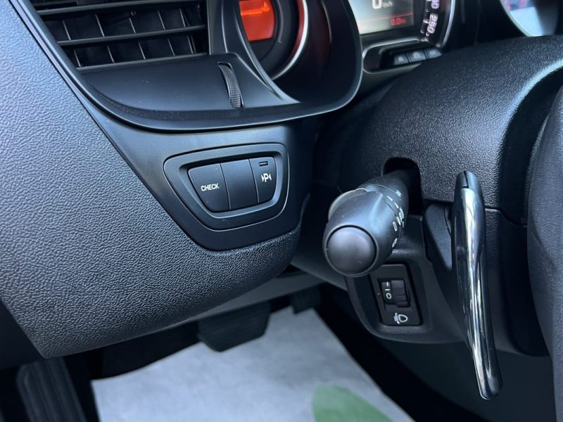 CITROEN C5 II PHASE 2 1.6 E HDI 115 Cv BOITE AUTOMATIQUE GPS / 15 805 KMS REELS - GARANTIE 1 AN