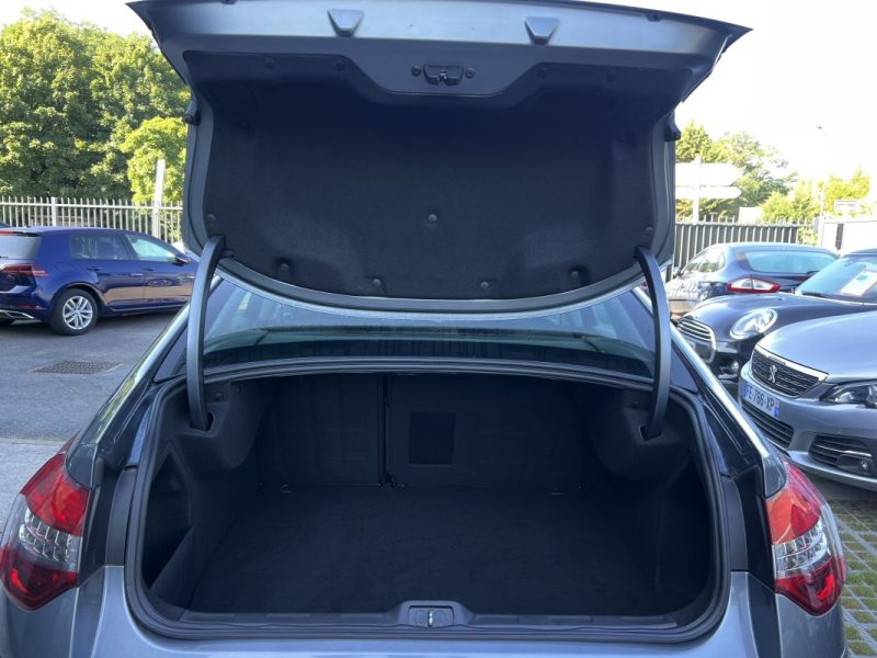 CITROEN C5 II PHASE 2 1.6 E HDI 115 Cv BOITE AUTOMATIQUE GPS / 15 805 KMS REELS - GARANTIE 1 AN