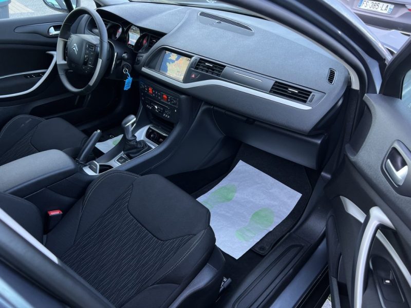CITROEN C5 II PHASE 2 1.6 E HDI 115 Cv BOITE AUTOMATIQUE GPS / 15 805 KMS REELS - GARANTIE 1 AN