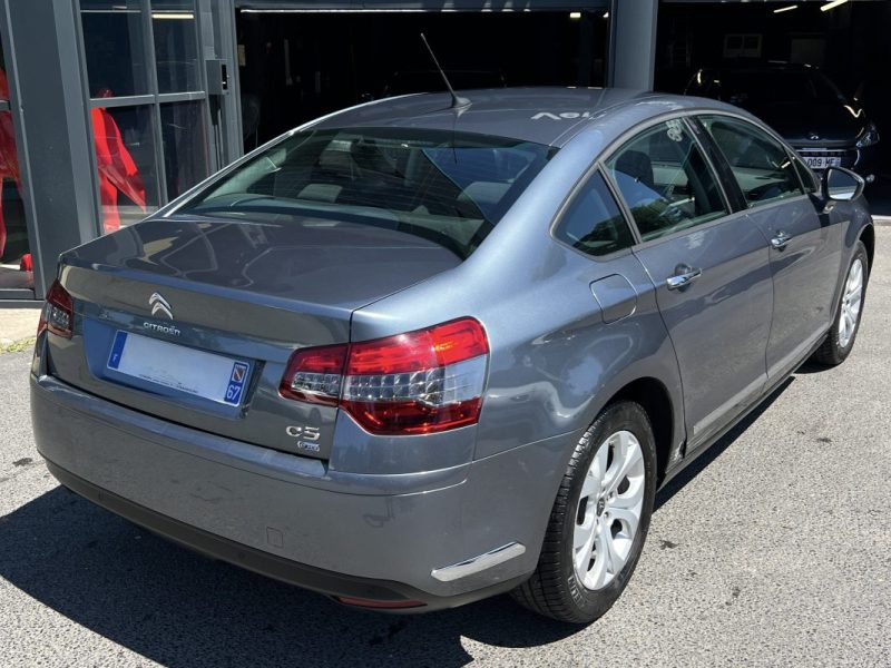 CITROEN C5 II PHASE 2 1.6 E HDI 115 Cv BOITE AUTOMATIQUE GPS / 15 805 KMS REELS - GARANTIE 1 AN