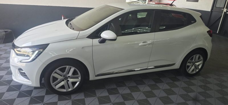 RENAULT CLIO 2022