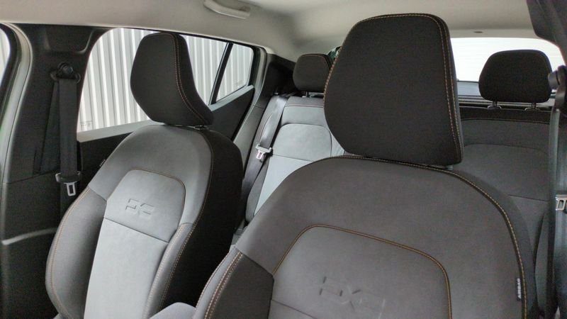 Dacia Sandero Tce 110 gsr2 stepway extreme + pack confort + sieges chauffants