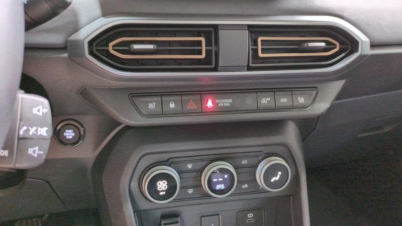 Dacia Sandero Tce 110 gsr2 stepway extreme + pack confort + sieges chauffants