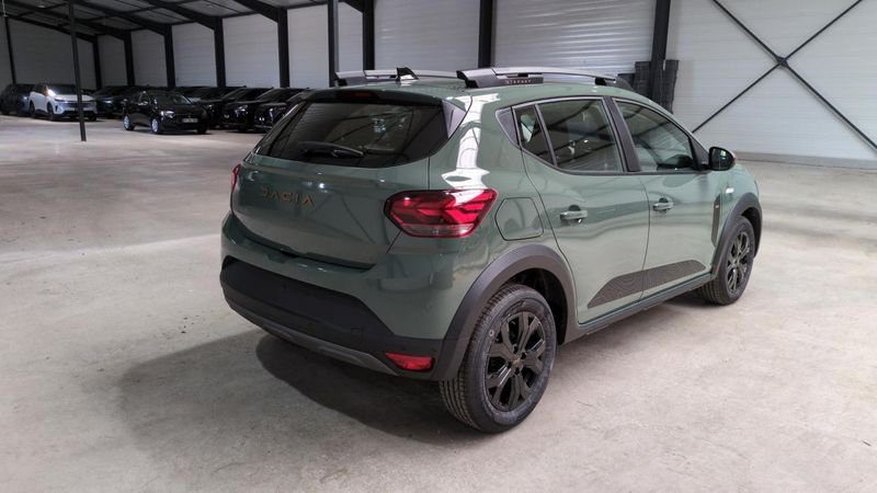 Dacia Sandero Tce 110 gsr2 stepway extreme + pack confort + sieges chauffants