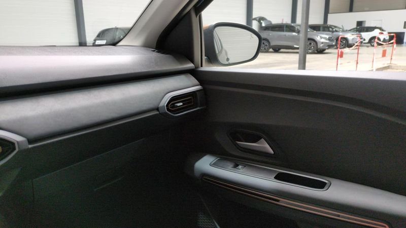 Dacia Sandero Tce 110 gsr2 stepway extreme + pack confort + sieges chauffants