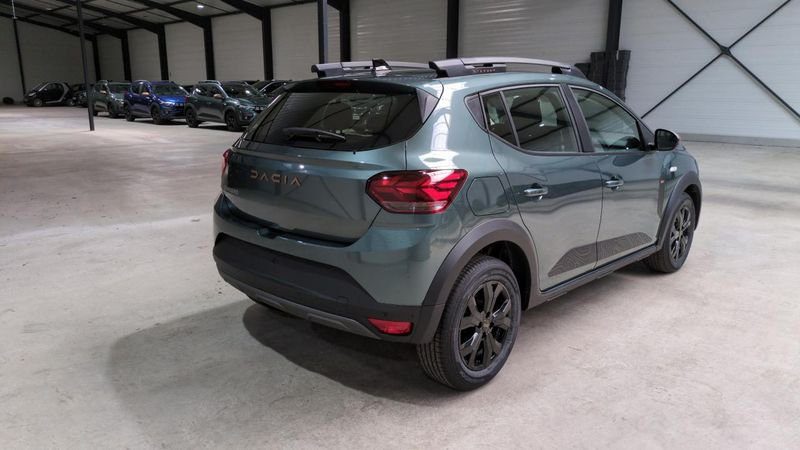 Dacia Sandero Tce 110 gsr2 stepway extreme + pack confort + sieges chauffants