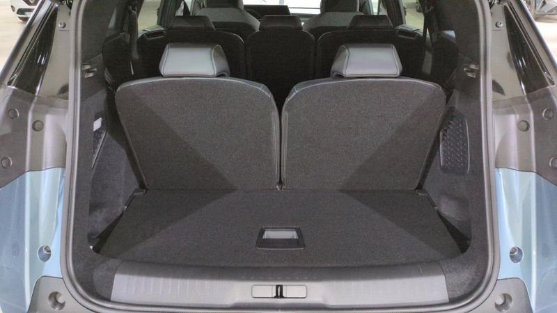 Peugeot 5008 nouveau Hybrid 145 e-dcs6 gt