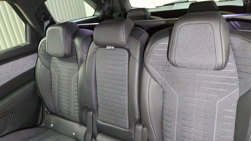 Peugeot 5008 nouveau Hybrid 145 e-dcs6 gt