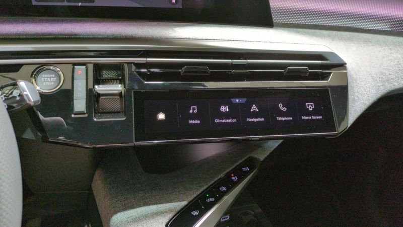 Peugeot 5008 nouveau Hybrid 145 e-dcs6 gt