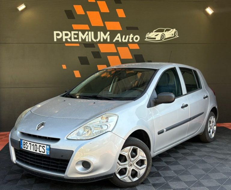 RENAULT CLIO 2011