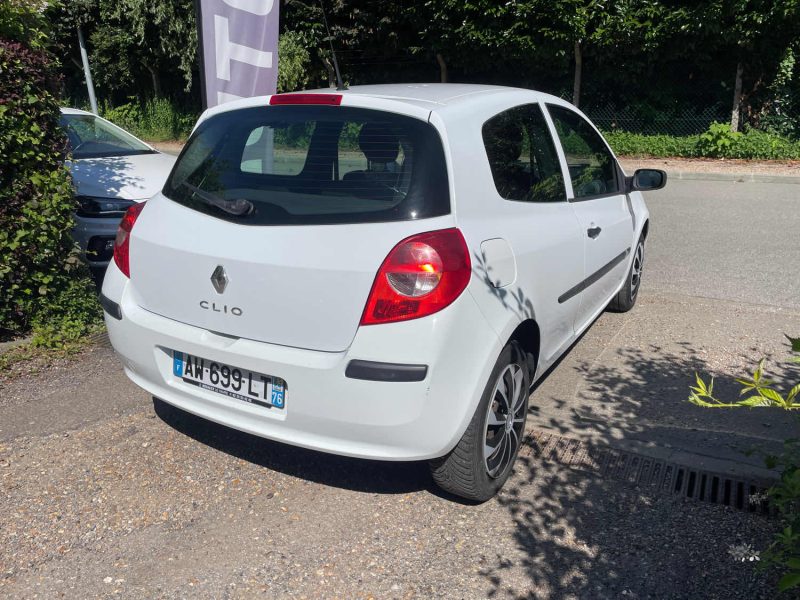 RENAULT CLIO 1.5DCI 70CV