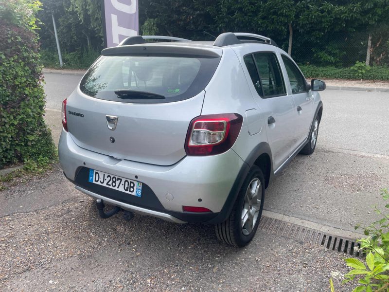 DACIA SANDERO LAUREATE 0.9TCE 90CV