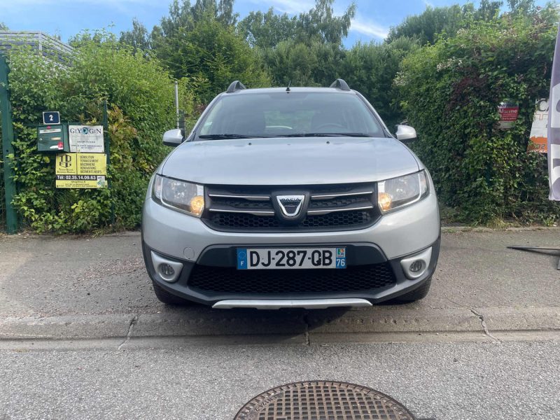 DACIA SANDERO LAUREATE 0.9TCE 90CV