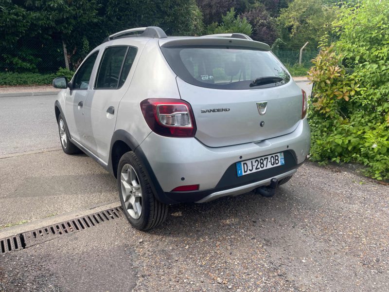 DACIA SANDERO LAUREATE 0.9TCE 90CV