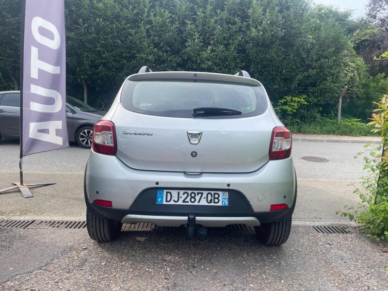 DACIA SANDERO LAUREATE 0.9TCE 90CV