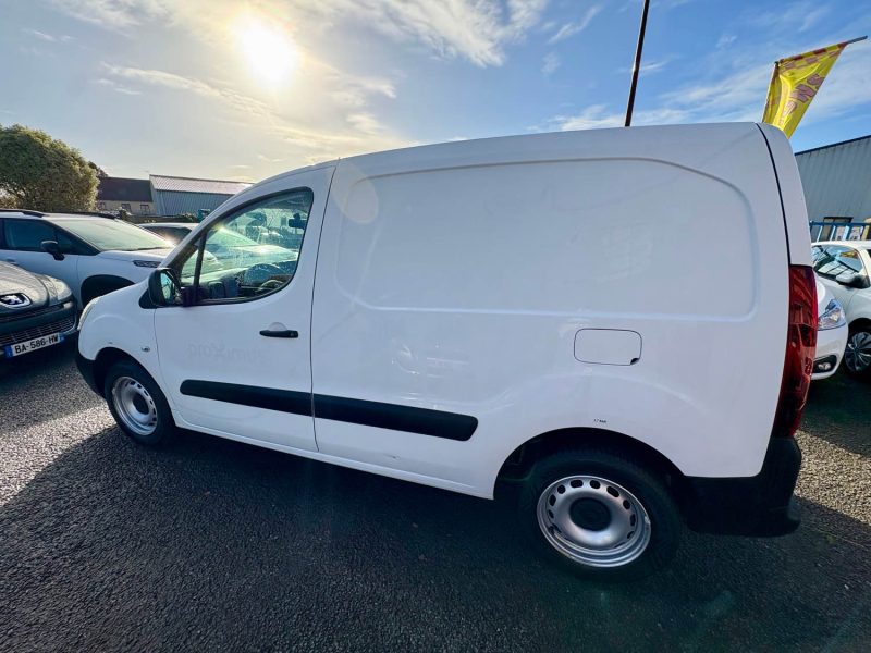 CITROËN BERLINGO 1.6 HDI 75 CLUB TVA