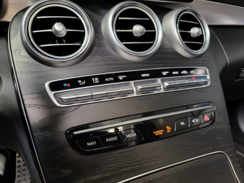 MERCEDES CLASSE C CABRIOLET 220d 194ch AMG Line / GARANTIE MERCEDES / CAMERA 360 / MULTIBEAM LED