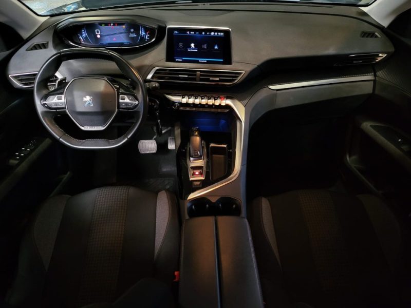 PEUGEOT 5008 1.5 BlueHDi 130cv ACTIVE BUSINESS 7 PLACES / ATTELAGE + CARPLAY + 2 EME MAIN /