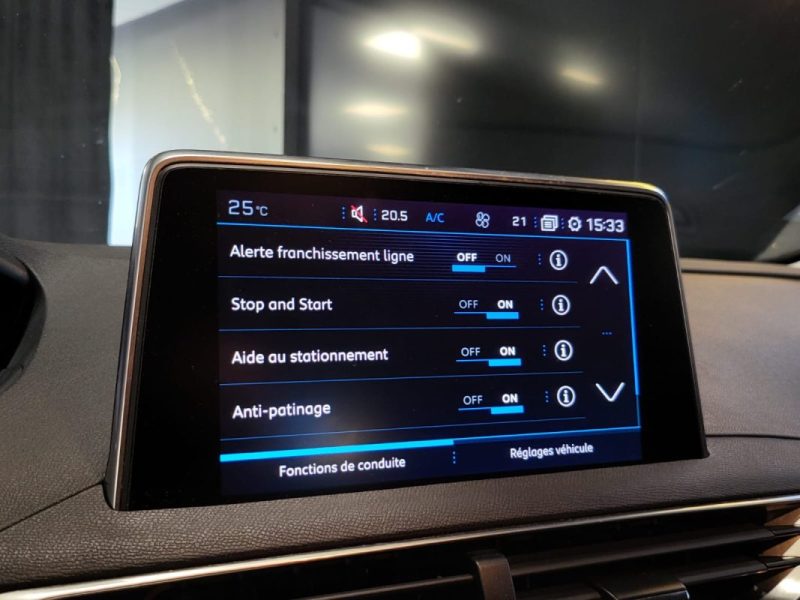 PEUGEOT 5008 1.5 BlueHDi 130cv ACTIVE BUSINESS 7 PLACES / ATTELAGE + CARPLAY + 2 EME MAIN /