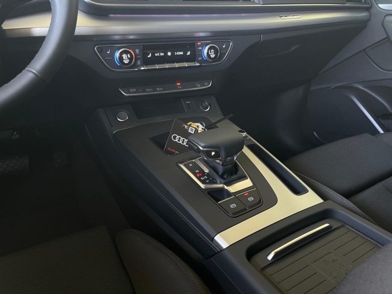 AUDI Q5 40 TDi AMBIANTE