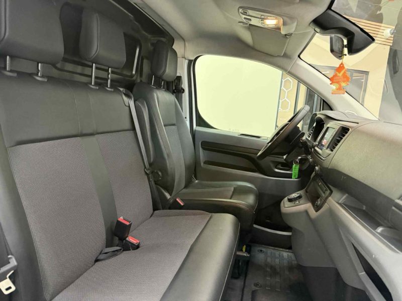 PEUGEOT EXPERT 2019